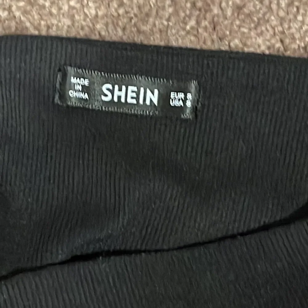 ‎SHEIN black top. Size Small